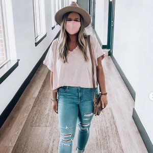 Meet your Posher, Alexandra